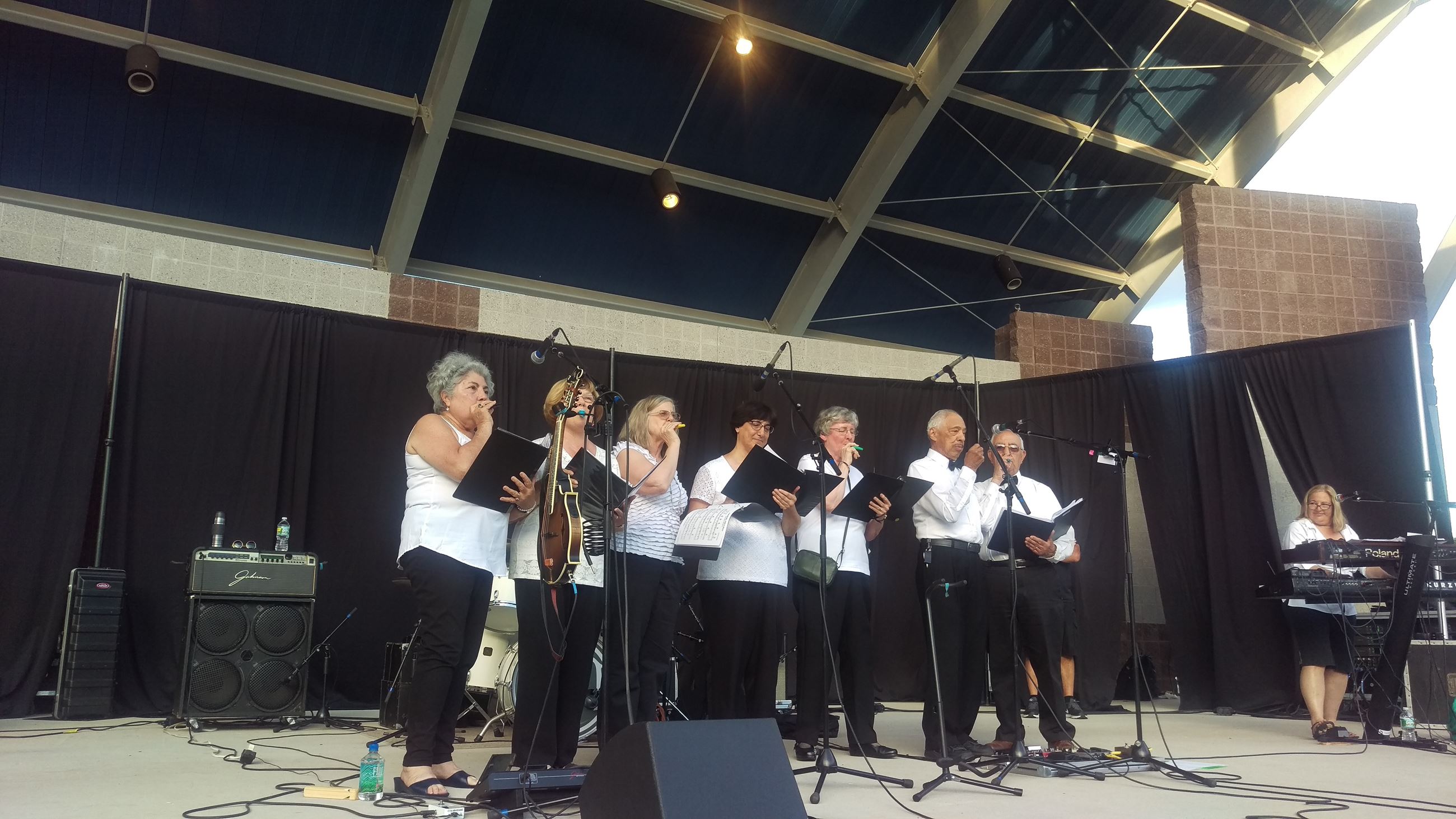 Senior Serenaders Singing on Stage